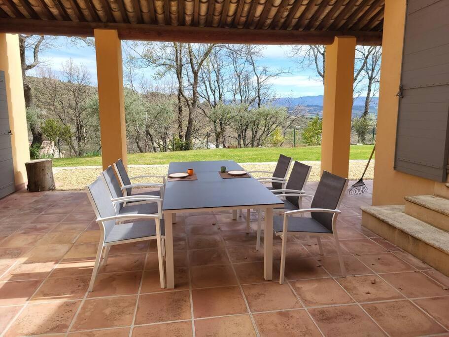 Chante Coucou Saint-Saturnin-lès-Apt Exterior foto